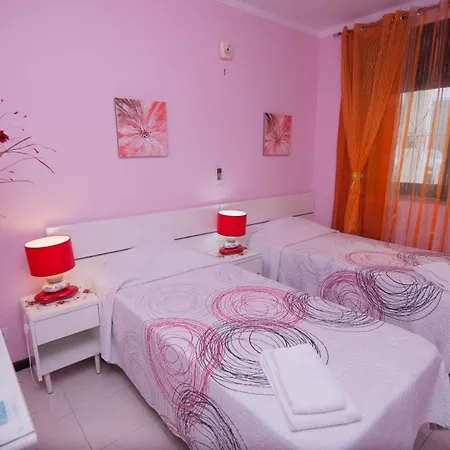 Διαμέρισμα Terencio Duplex Vista Mar Αλμπουφέιρα